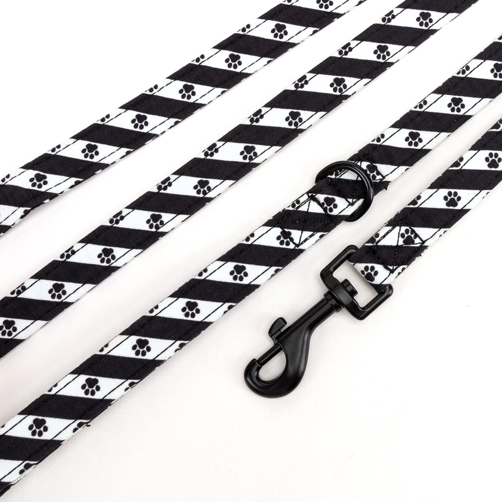 100% Cotton Adjustable Dog Leash Black Puppy Paws detail