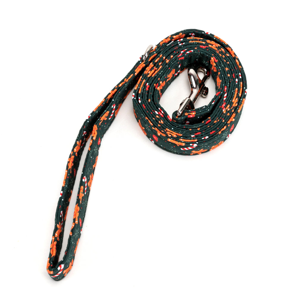 100% Cotton Adjustable Dog Leash Silver Gingerbread Man rolled