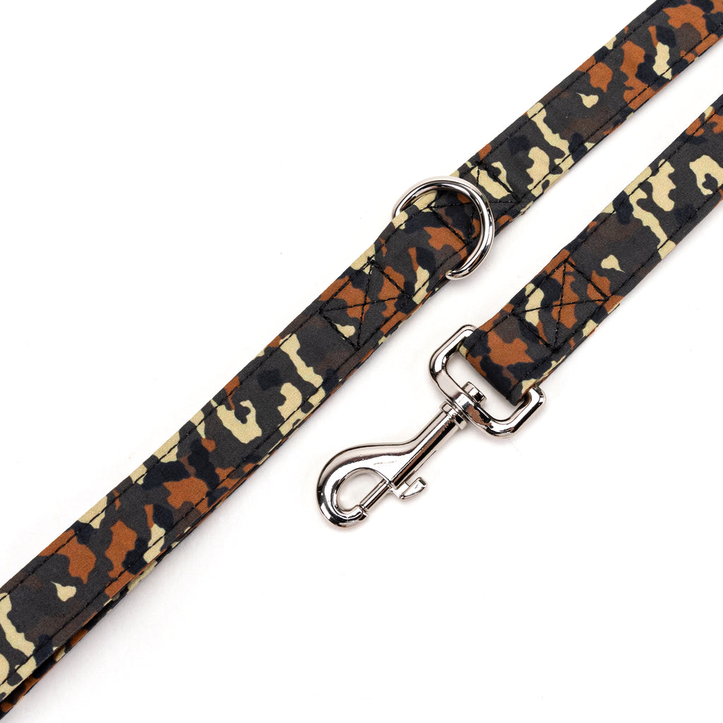 Dog Leash Camo hardware