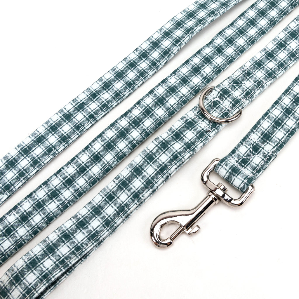 100% Cotton Adjustable Dog Leash Gingham Green detail