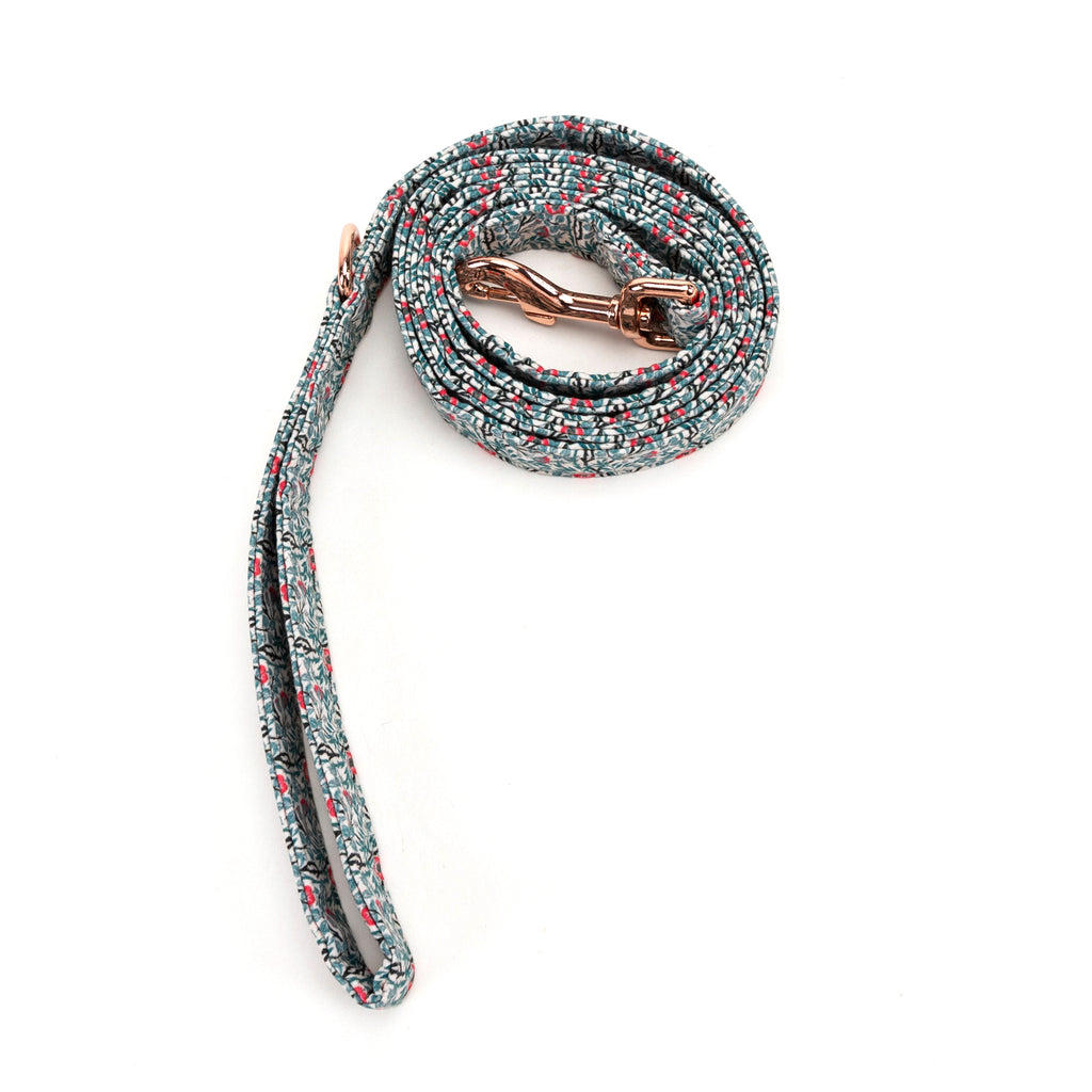 100% Cotton Adjustable Dog Leash  Sweet Briar rolled