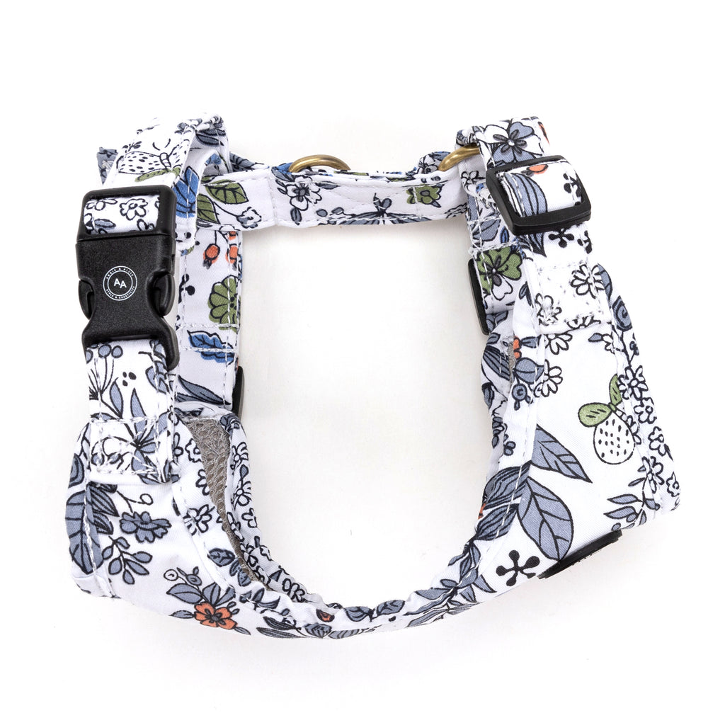 100% Cotton Adjustable No Pull Dog Harness Brass Spring Valley side