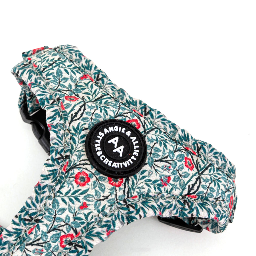 100% Cotton Adjustable Dog Harness   Sweet Briar deail