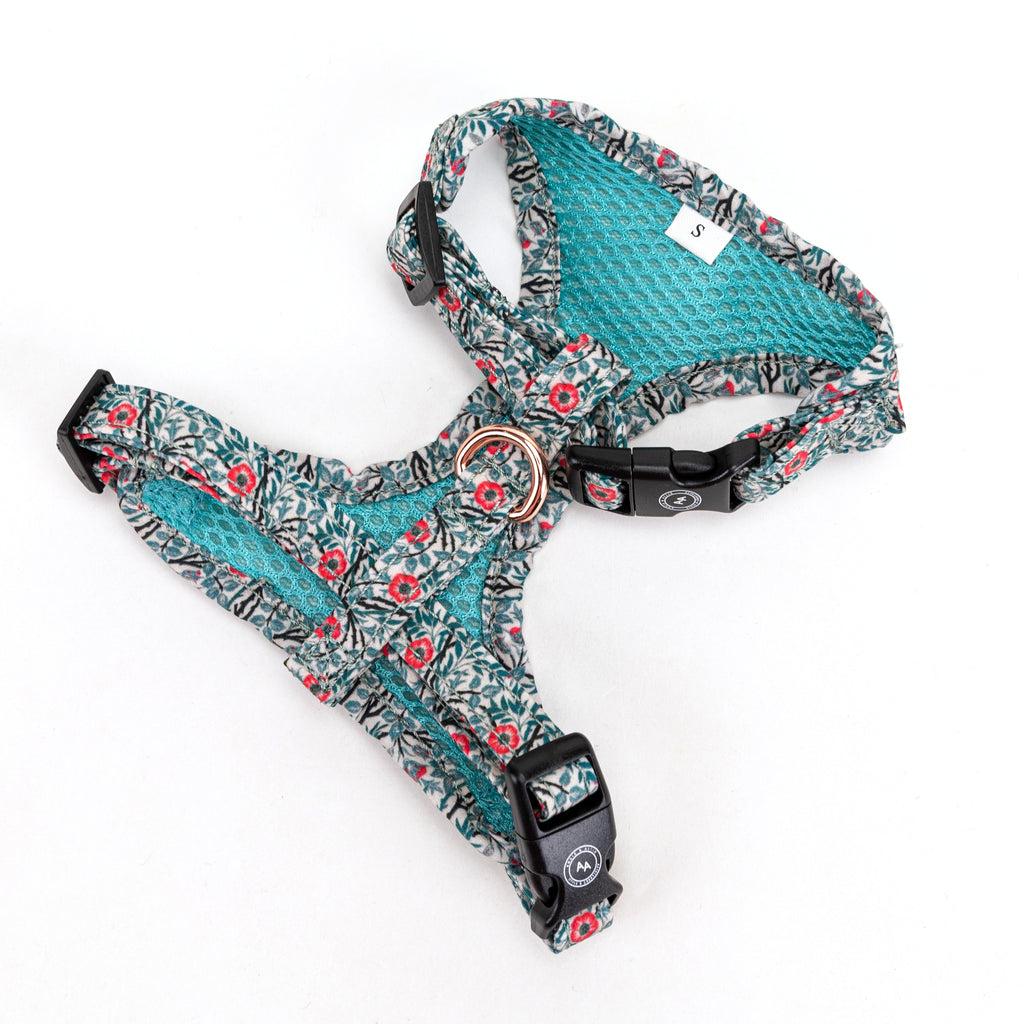 100% Cotton Adjustable Dog Harness   Sweet Briar back