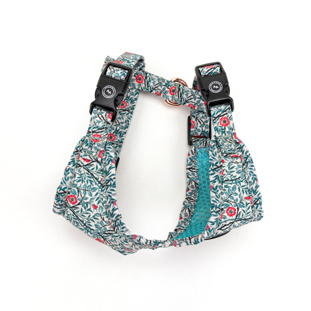 100% Cotton Adjustable Dog Harness   Sweet Briar side