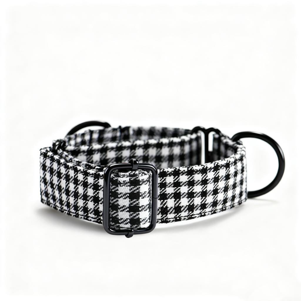 100% Cotton Martingale Dog Collar Shepherd Black & White side