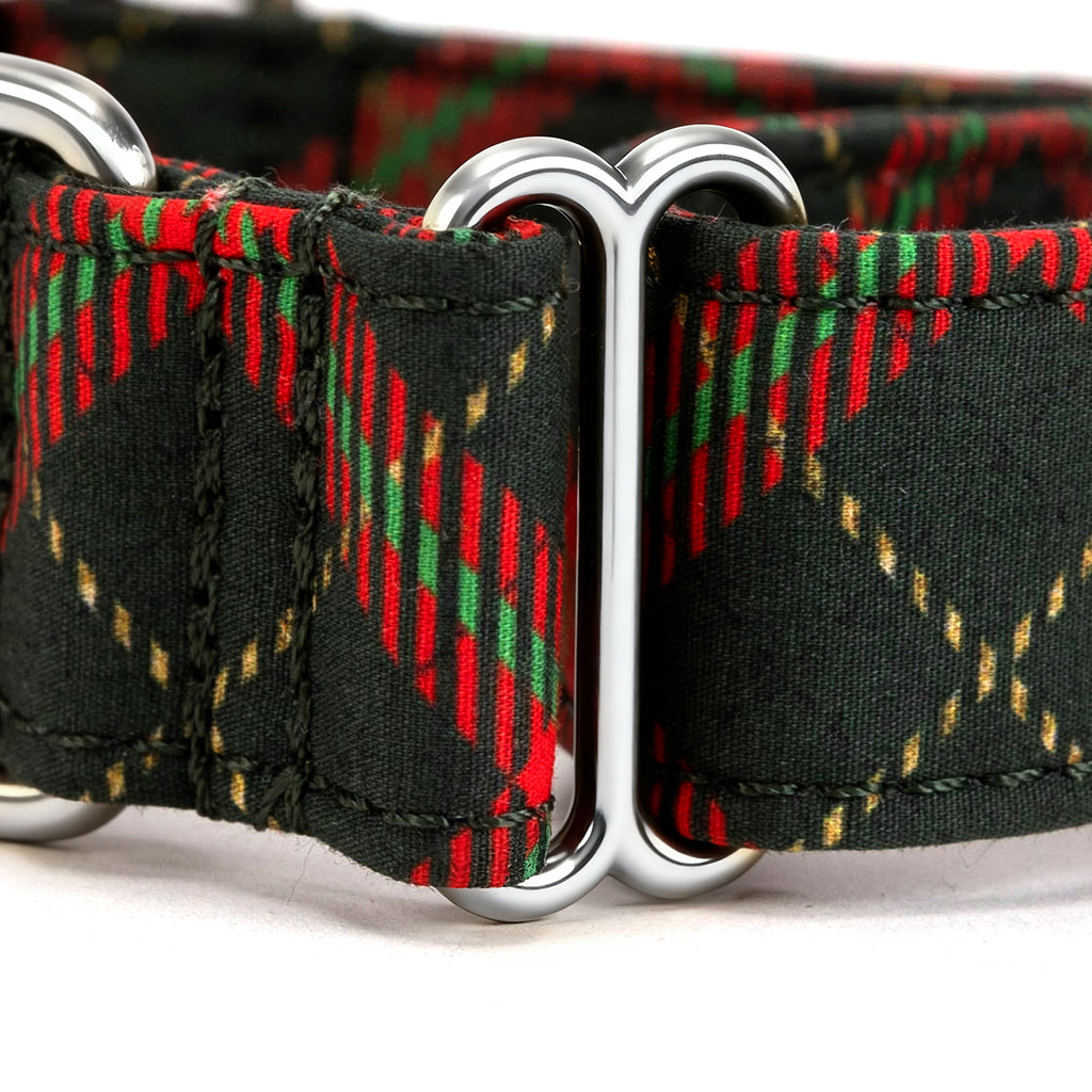 100% Cotton Martingale Dog Collar Silver Christmas Plaid detail