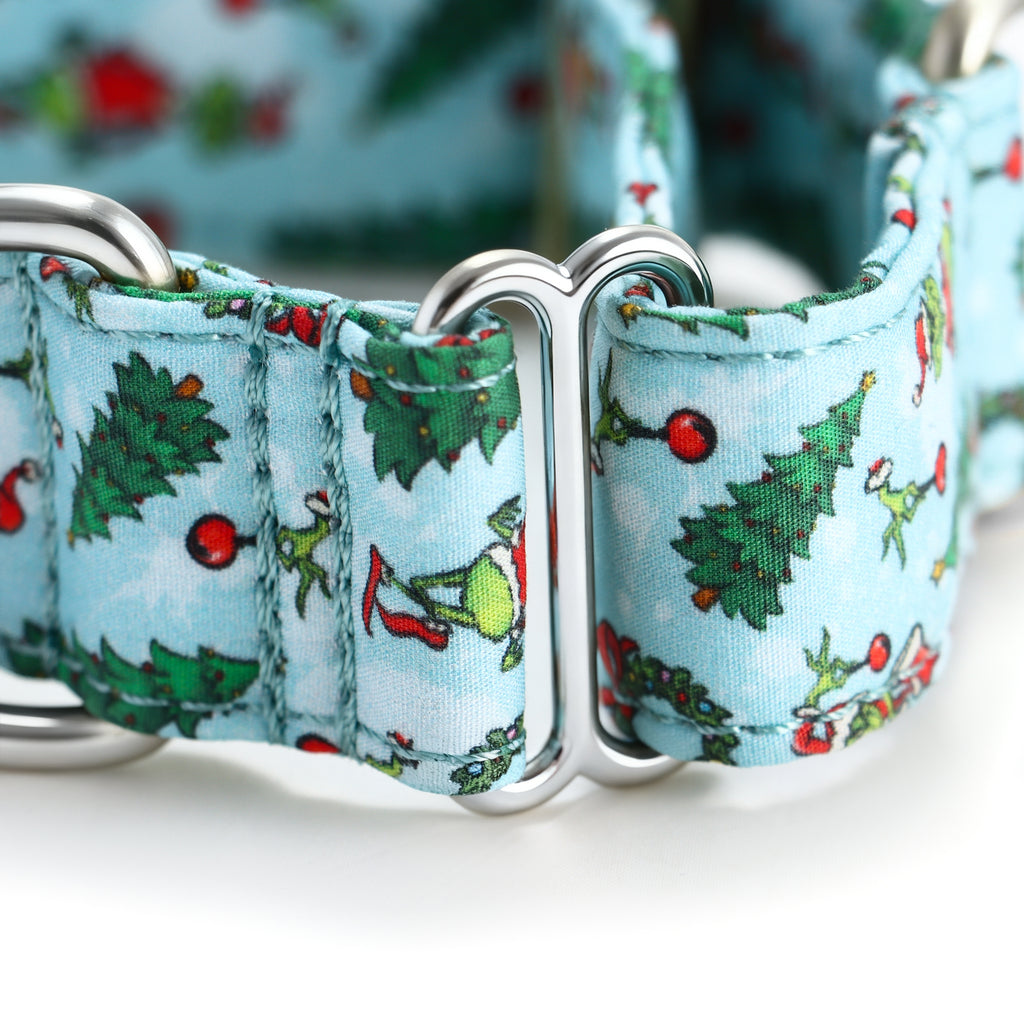 100% Cotton Martingale Dog Collar Silver The Grinch detail