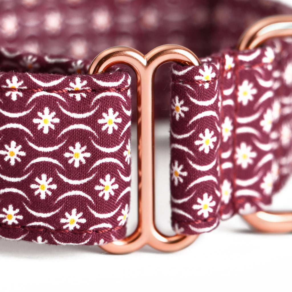 100% Cotton Martingale Dog Collar  Heritage Red detail