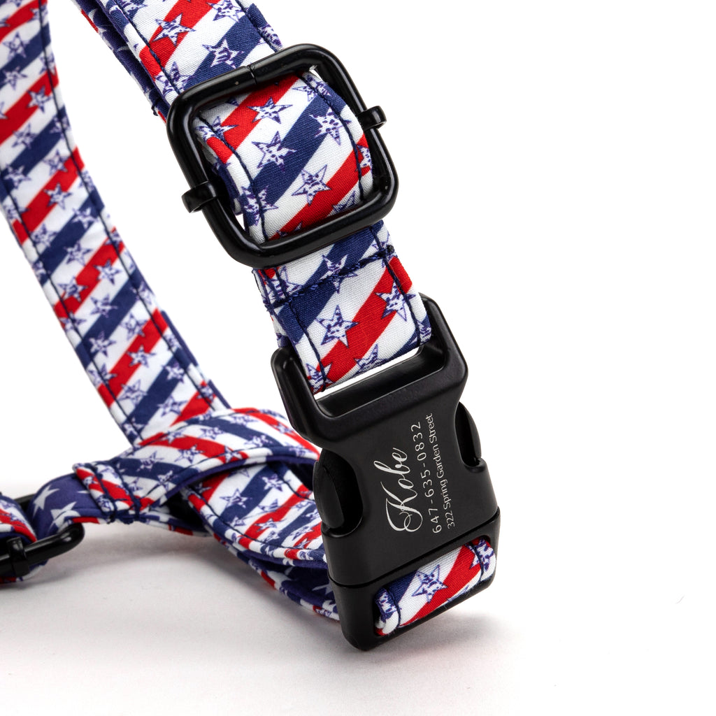 100% Cotton Adjustable No Pull Dog Harness Stars and Stripes detail