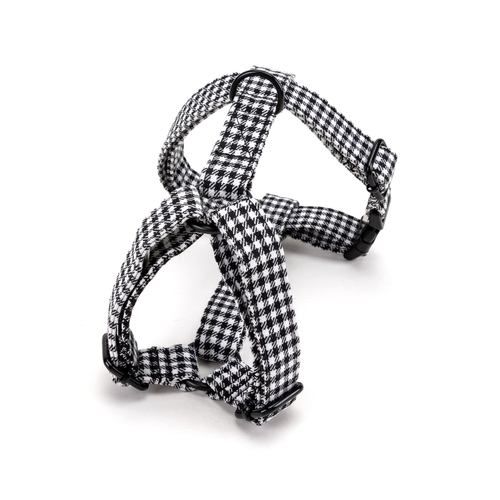 100% Cotton Adjustable No Pull Dog Harness Shepherd Black & White BACK