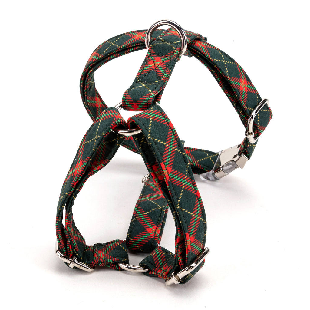 100% Cotton Adjustable No Pull Dog Harness  Christmas Plaid back