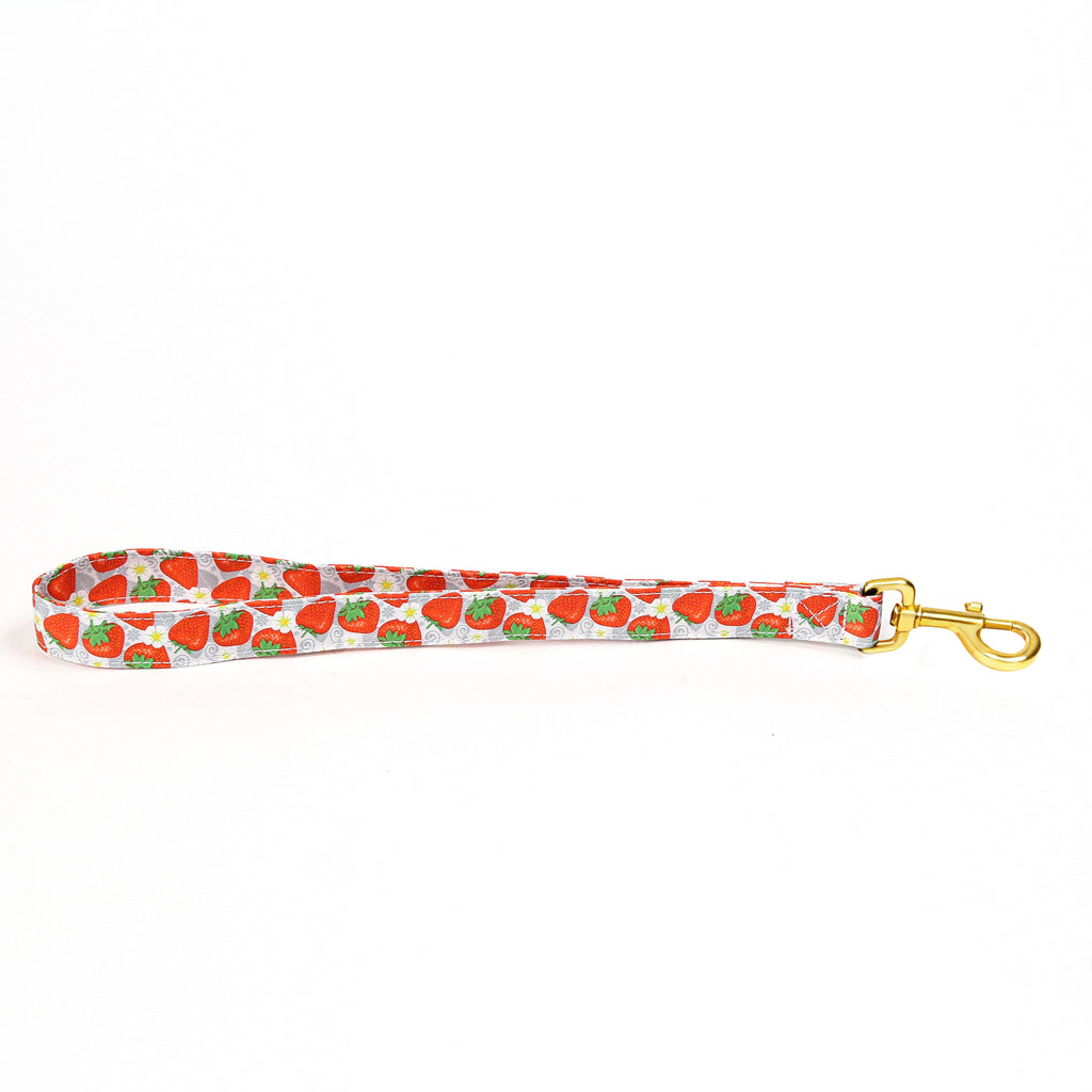 100% Cotton Adjustable Dog Lead Gold   Dancing Strawberries main