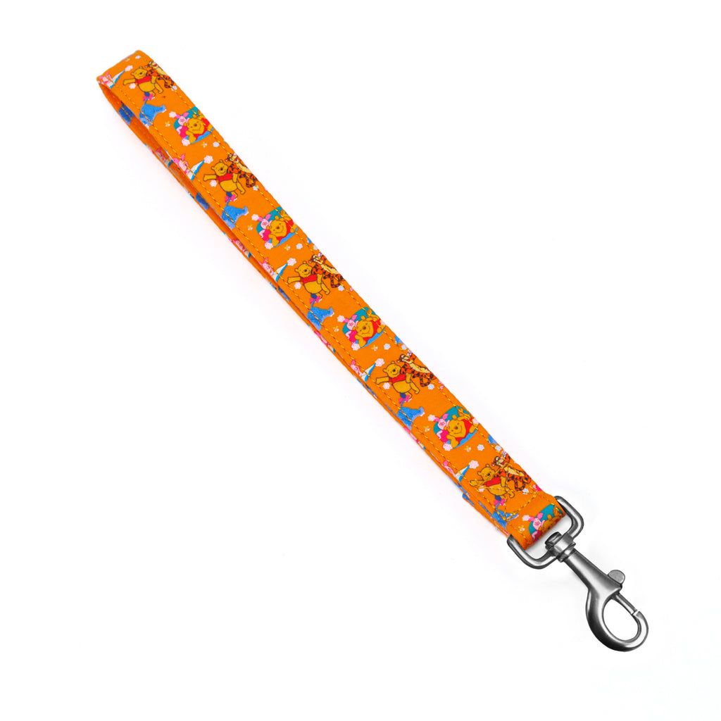Winnie the Pooh Dog Lead Organic Cotton Sliver Hardware front